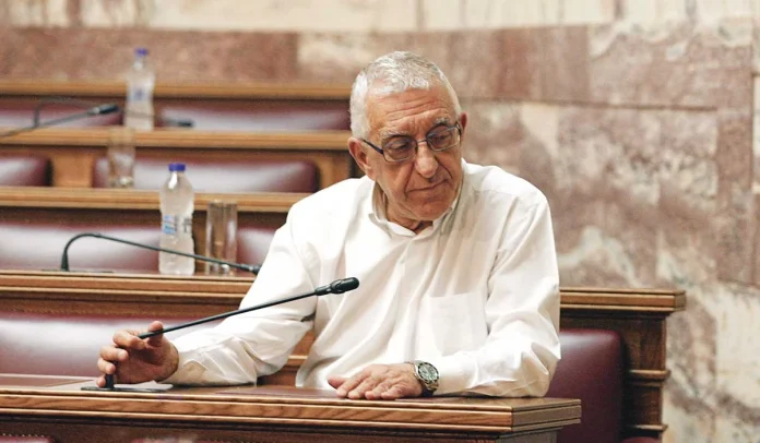 ΚΑΚΑΜΑΝΗΣ ΝΙΚΗΤΑΣ