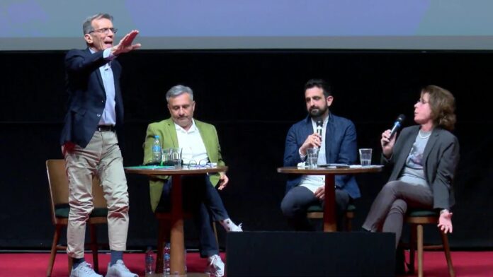 DEBATE DETH PARALLAXI